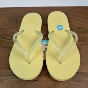 New Big Kids Reef Charming Pale Banana Slip On Flip Flops Shoes Size 4 K